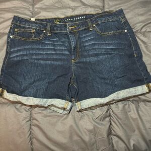 Women’s size 14 denim shorts